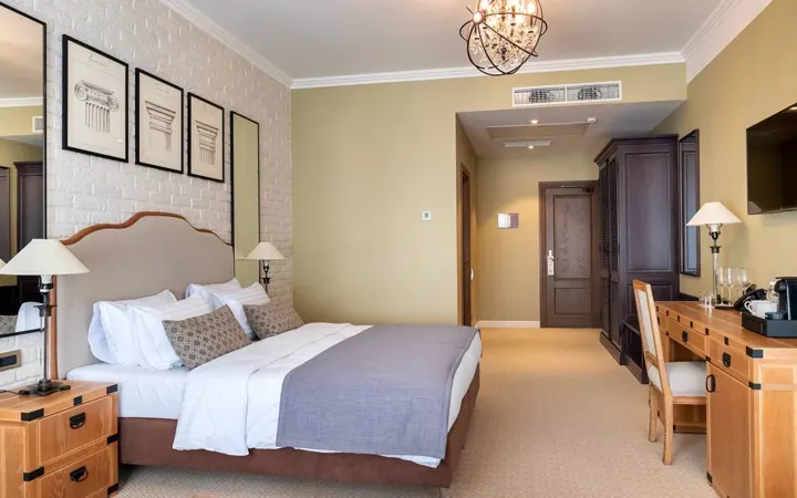 Hotelzimmer in Serie — Deutschschweiz